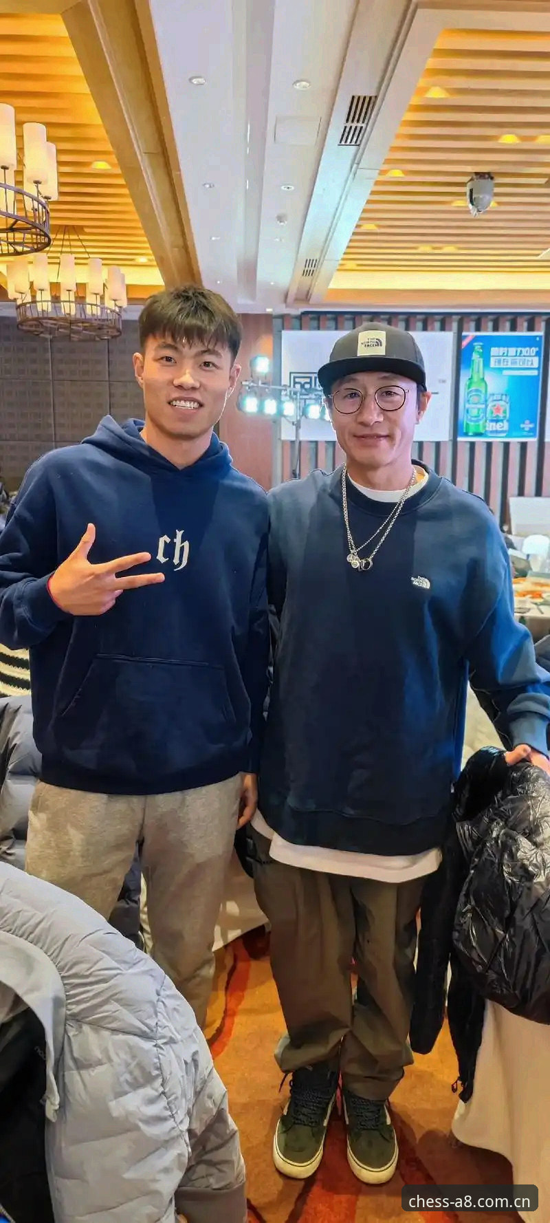 A8棋牌专属福利推荐 资深玩家王磊分享:从卡拉格炮轰赛程看A8棋牌平台的观赛新体验